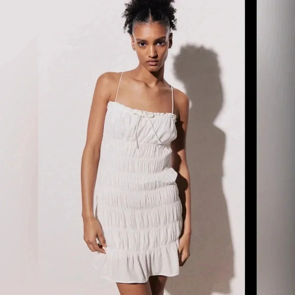 Divided Dresses & Skirts - H&M Smocked bodycon dress
size S